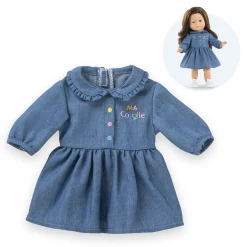 Pénélope en Robe Denim et Baskets